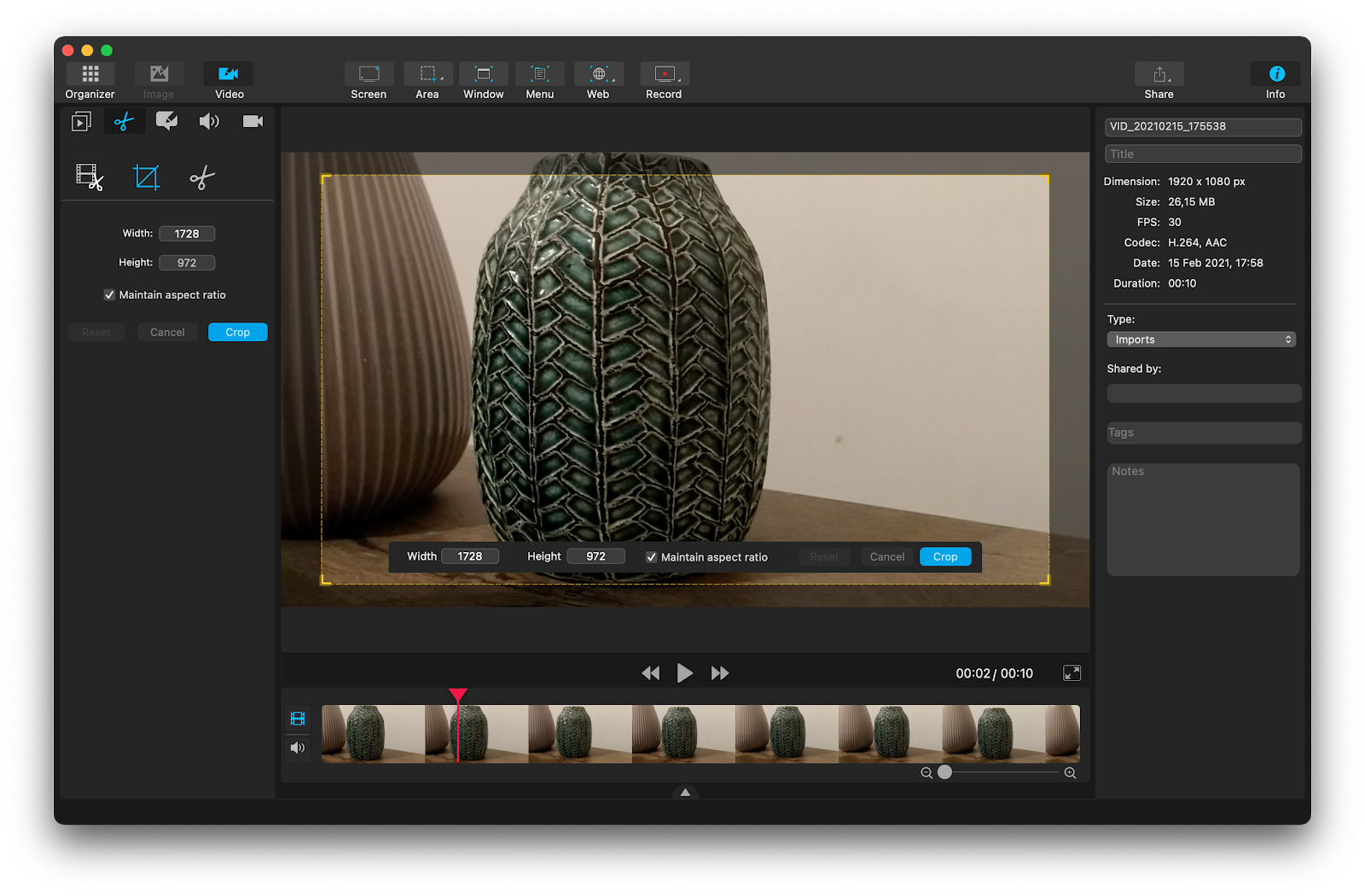 how to crop a video size
