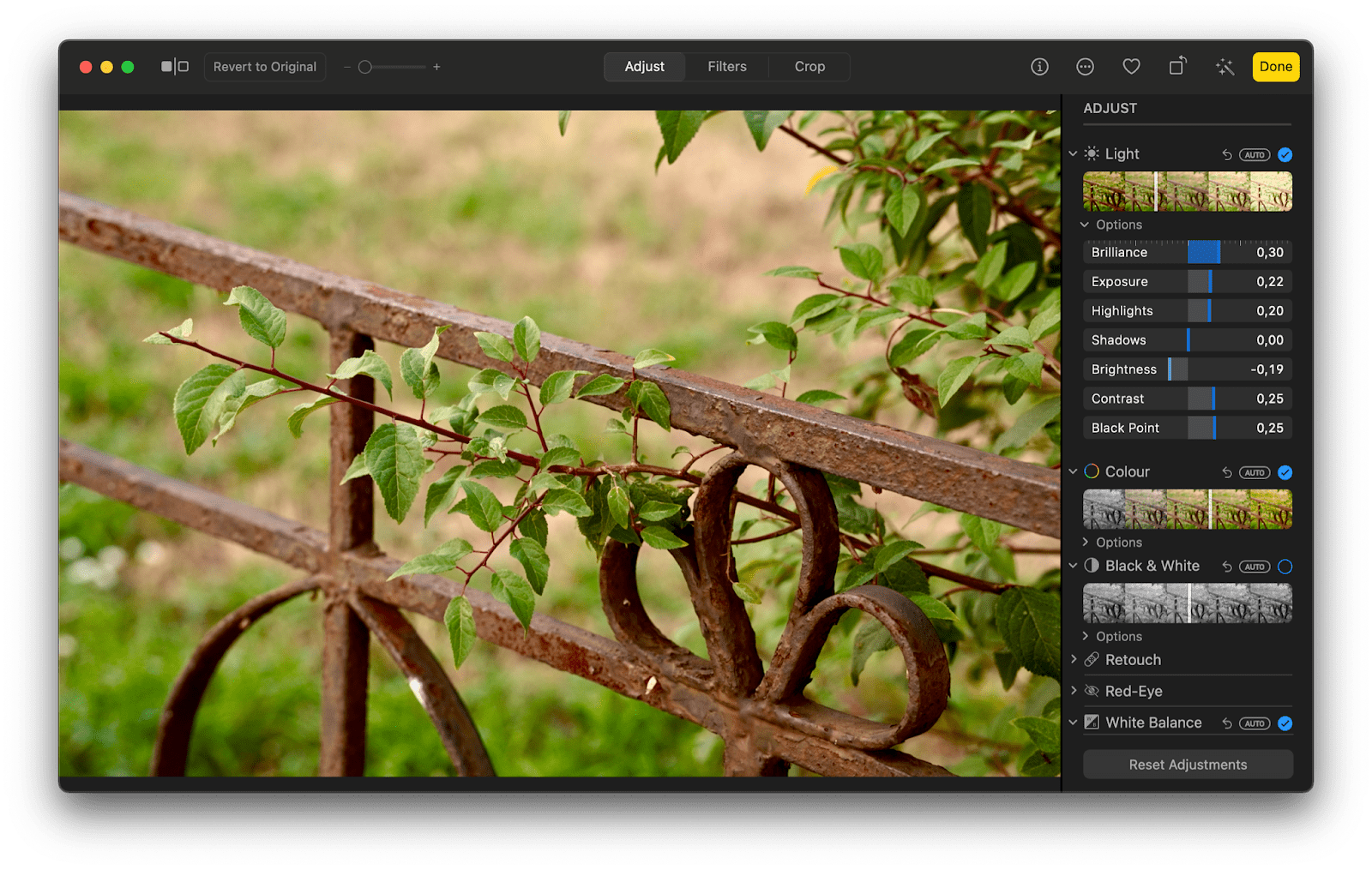 How to Use the Default Mac Photo Editor